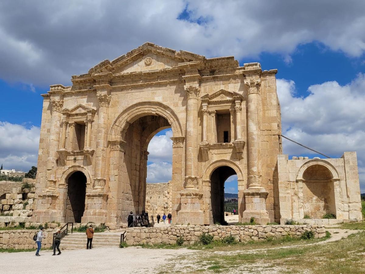 بيت الطبيعة Nature House Jarash Bagian luar foto