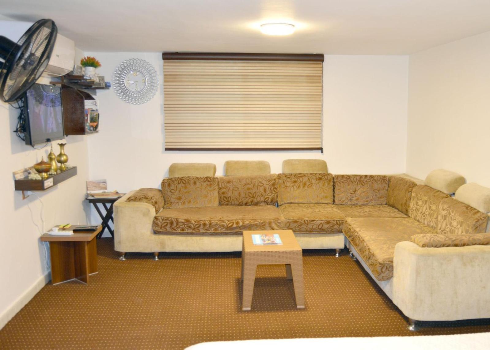 بيت الطبيعة Nature House Jarash Bagian luar foto