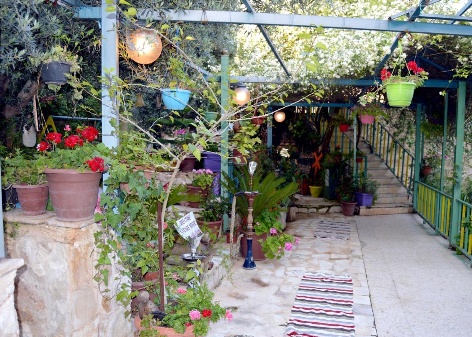 بيت الطبيعة Nature House Jarash Ruang foto